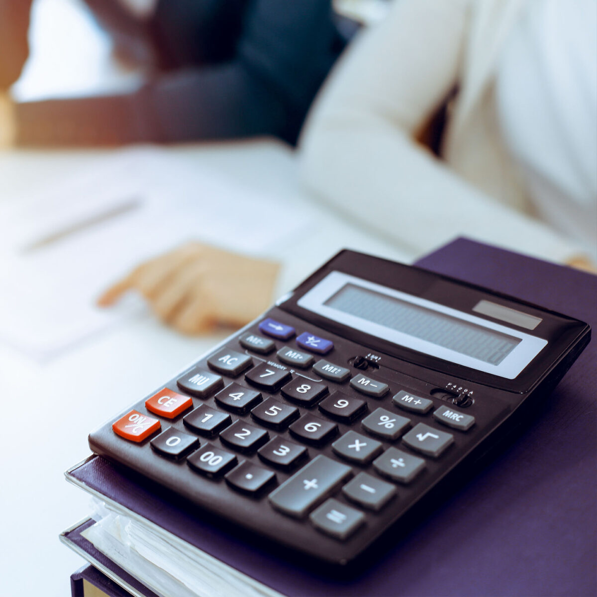 How are audit fees calculated?